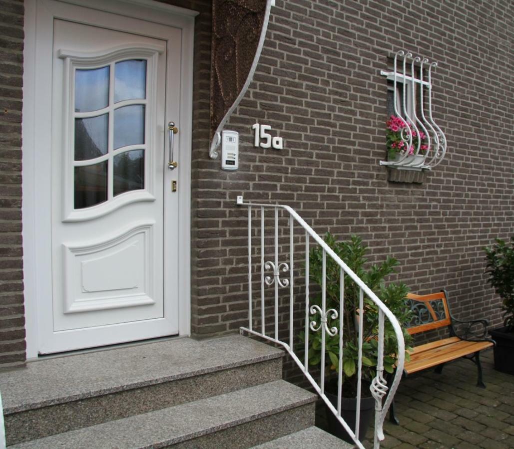 Koeln-Kerpen Boutique-Ferienwohnungen Angela & Maurizio 外观 照片